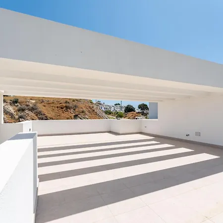 Atico Duplex Azahar 4 דירה