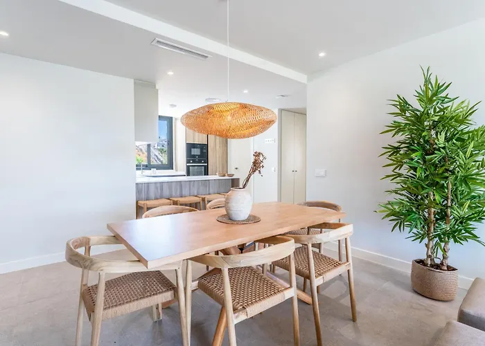 Apartamento ático Azahar 4 *